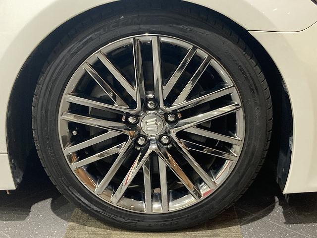 クラウン アスリートＧ　禁煙車　サンルーフ　アドバンストパッケージ　クリランスソナー　トヨタセーフティセンス　レーダークルーズ　スパッタリング１８インチＡＷ　黒本革エアシート　メモリパワーシート　ブラインドスポットモニター（29枚目）