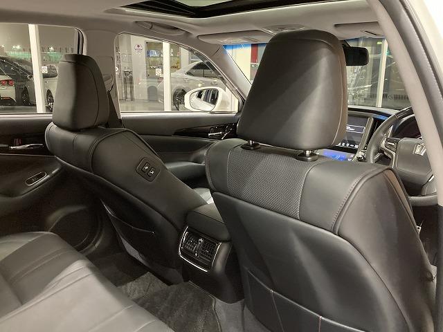 クラウン アスリートＧ　禁煙車　サンルーフ　アドバンストパッケージ　クリランスソナー　トヨタセーフティセンス　レーダークルーズ　スパッタリング１８インチＡＷ　黒本革エアシート　メモリパワーシート　ブラインドスポットモニター（39枚目）