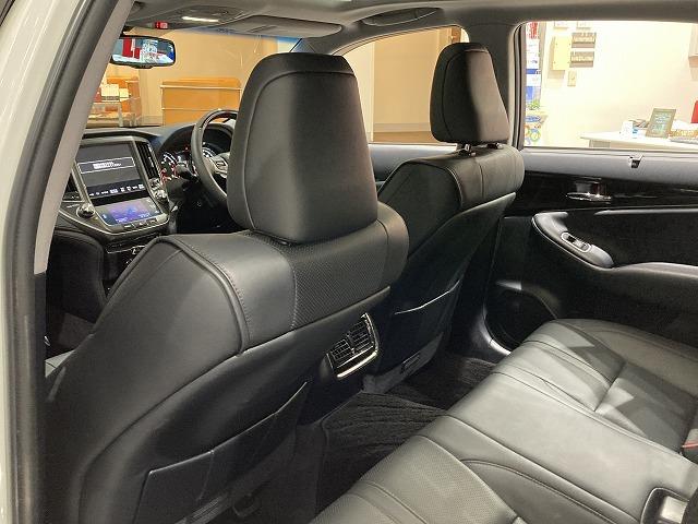 クラウン アスリートＧ　禁煙車　サンルーフ　アドバンストパッケージ　クリランスソナー　トヨタセーフティセンス　レーダークルーズ　スパッタリング１８インチＡＷ　黒本革エアシート　メモリパワーシート　ブラインドスポットモニター（51枚目）