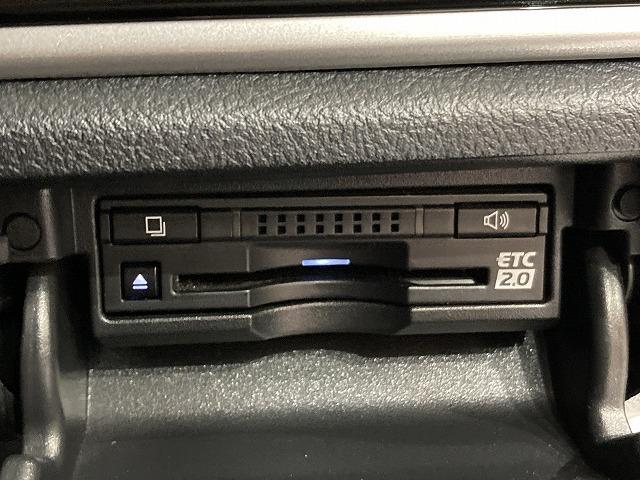 クラウン アスリートＧ　禁煙車　サンルーフ　アドバンストパッケージ　クリランスソナー　トヨタセーフティセンス　レーダークルーズ　スパッタリング１８インチＡＷ　黒本革エアシート　メモリパワーシート　ブラインドスポットモニター（57枚目）