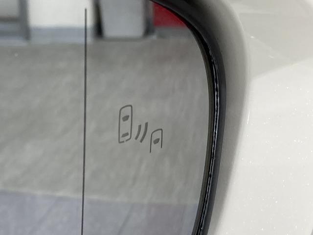 クラウン アスリートＧ　禁煙車　サンルーフ　アドバンストパッケージ　クリランスソナー　トヨタセーフティセンス　レーダークルーズ　スパッタリング１８インチＡＷ　黒本革エアシート　メモリパワーシート　ブラインドスポットモニター（65枚目）