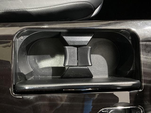 クラウン アスリートＧ　禁煙車　サンルーフ　アドバンストパッケージ　クリランスソナー　トヨタセーフティセンス　レーダークルーズ　スパッタリング１８インチＡＷ　黒本革エアシート　メモリパワーシート　ブラインドスポットモニター（73枚目）