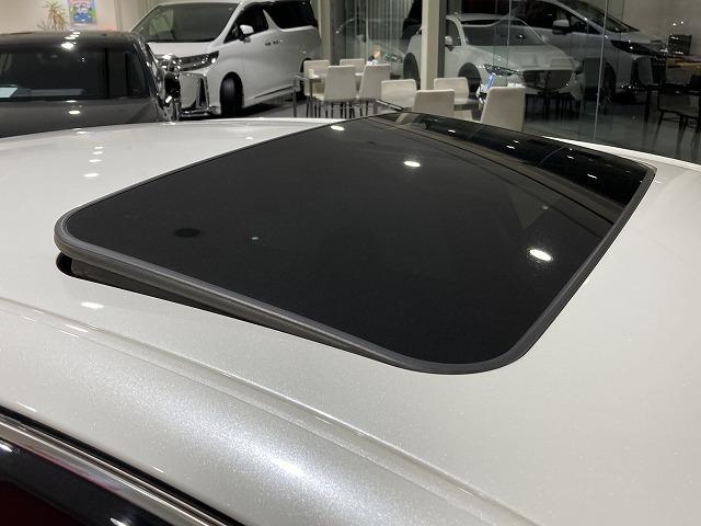 クラウン アスリートＧ　禁煙車　サンルーフ　アドバンストパッケージ　クリランスソナー　トヨタセーフティセンス　レーダークルーズ　スパッタリング１８インチＡＷ　黒本革エアシート　メモリパワーシート　ブラインドスポットモニター（77枚目）