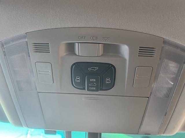 ヴェルファイア ２．４Ｚ　ゴールデンアイズＩＩ　禁煙車　サンルーフ　クルーズコントロール　クリランスソナー　両側パワースライドドア　パワーバックドア　クロハーフレザーシート　純正１８インチＡＷ　スマートキープッシュスタート　ビルトインＥＴＣ（9枚目）