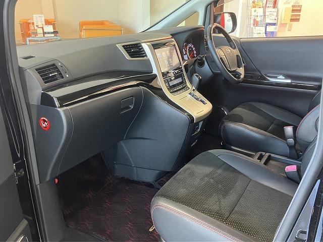 ヴェルファイア ２．４Ｚ　ゴールデンアイズＩＩ　禁煙車　サンルーフ　クルーズコントロール　クリランスソナー　両側パワースライドドア　パワーバックドア　クロハーフレザーシート　純正１８インチＡＷ　スマートキープッシュスタート　ビルトインＥＴＣ（51枚目）