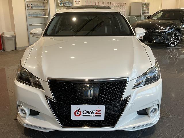 クラウンハイブリッド アスリートＳ　ブラックスタイル　禁煙車　モデリスタエアロ　サンルーフ　テラロッサ本革エアシート　アドバンスドパッケージ　レーダークルーズ　クリランスソナー　プリクラッシュ　パワーシート　１８インチスパッタリングＡＷ　バックカメラ（12枚目）