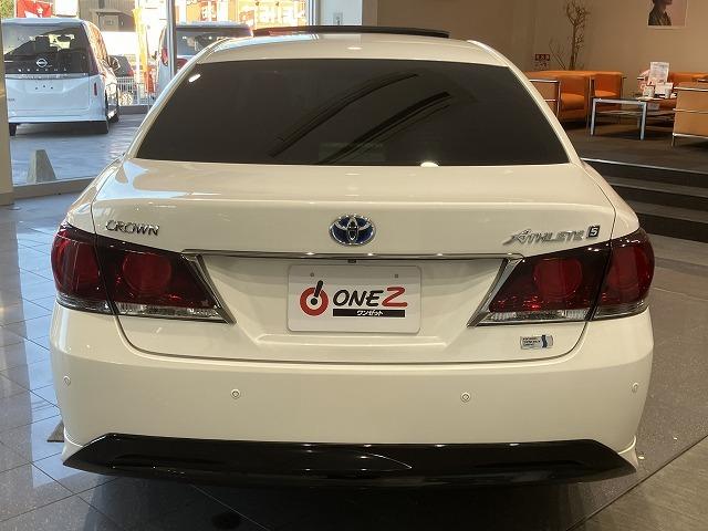 クラウンハイブリッド アスリートＳ　ブラックスタイル　禁煙車　モデリスタエアロ　サンルーフ　テラロッサ本革エアシート　アドバンスドパッケージ　レーダークルーズ　クリランスソナー　プリクラッシュ　パワーシート　１８インチスパッタリングＡＷ　バックカメラ（13枚目）