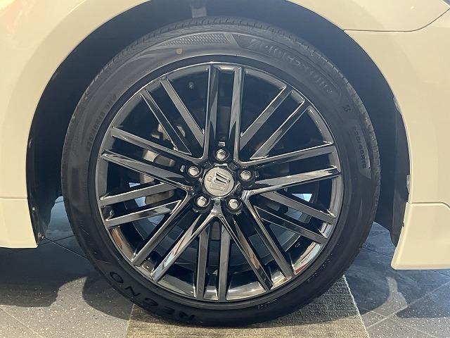 クラウンハイブリッド アスリートＳ　ブラックスタイル　禁煙車　モデリスタエアロ　サンルーフ　テラロッサ本革エアシート　アドバンスドパッケージ　レーダークルーズ　クリランスソナー　プリクラッシュ　パワーシート　１８インチスパッタリングＡＷ　バックカメラ（28枚目）