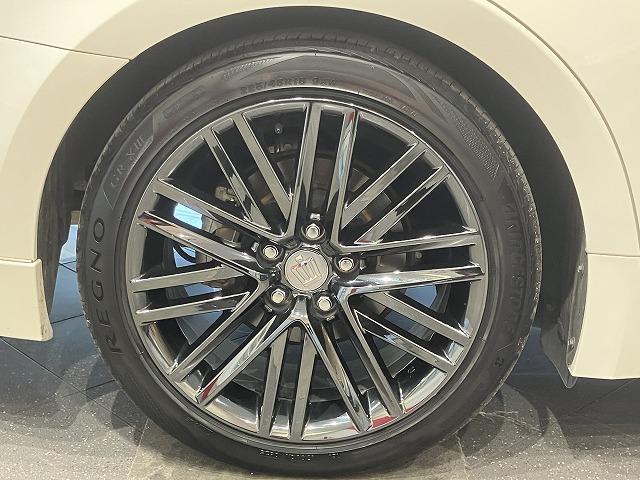 クラウンハイブリッド アスリートＳ　ブラックスタイル　禁煙車　モデリスタエアロ　サンルーフ　テラロッサ本革エアシート　アドバンスドパッケージ　レーダークルーズ　クリランスソナー　プリクラッシュ　パワーシート　１８インチスパッタリングＡＷ　バックカメラ（29枚目）