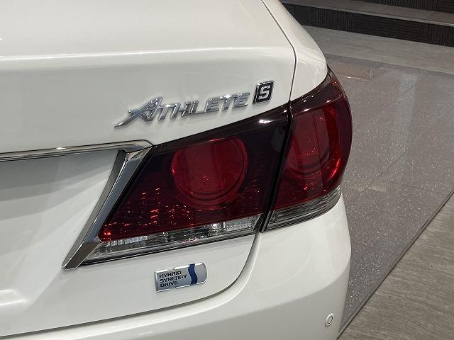 クラウンハイブリッド アスリートＳ　ブラックスタイル　禁煙車　モデリスタエアロ　サンルーフ　テラロッサ本革エアシート　アドバンスドパッケージ　レーダークルーズ　クリランスソナー　プリクラッシュ　パワーシート　１８インチスパッタリングＡＷ　バックカメラ（31枚目）