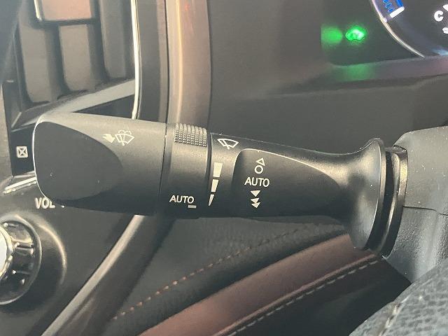 クラウンハイブリッド アスリートＳ　ブラックスタイル　禁煙車　モデリスタエアロ　サンルーフ　テラロッサ本革エアシート　アドバンスドパッケージ　レーダークルーズ　クリランスソナー　プリクラッシュ　パワーシート　１８インチスパッタリングＡＷ　バックカメラ（62枚目）