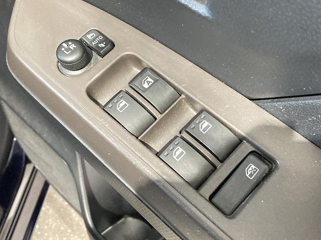 ���X�\��œ��T�����������Ă���܂��B�X�^�b�t�ɂ����k�������B