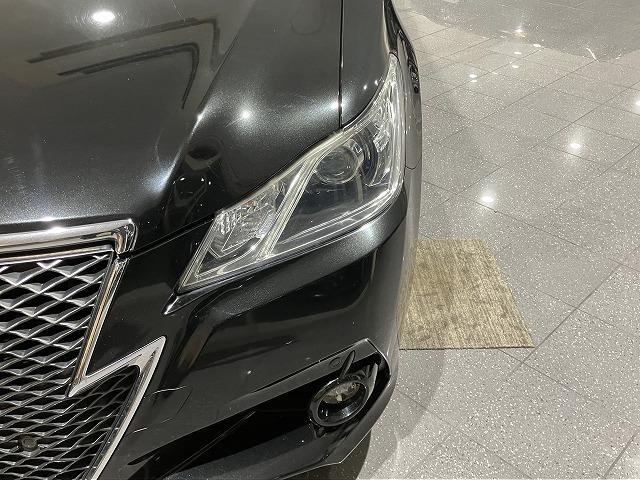 クラウン アスリートＳ　禁煙車　黒本革エアシート　アドバンストパッケージ　レーダークルーズ　クリアランスソナー　プリクラッシュ　スパッタリング１８インチＡＷ　メーカーナビゲーション　バックモニター　ＨＩＤヘッドライト　ＥＴＣ（43枚目）