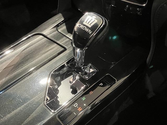 クラウン アスリートＳ　禁煙車　黒本革エアシート　アドバンストパッケージ　レーダークルーズ　クリアランスソナー　プリクラッシュ　スパッタリング１８インチＡＷ　メーカーナビゲーション　バックモニター　ＨＩＤヘッドライト　ＥＴＣ（59枚目）