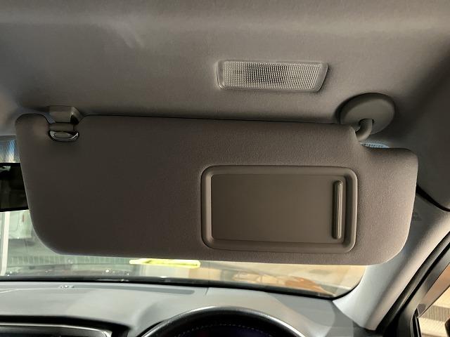 クラウン アスリートＳ　禁煙車　黒本革エアシート　アドバンストパッケージ　レーダークルーズ　クリアランスソナー　プリクラッシュ　スパッタリング１８インチＡＷ　メーカーナビゲーション　バックモニター　ＨＩＤヘッドライト　ＥＴＣ（68枚目）