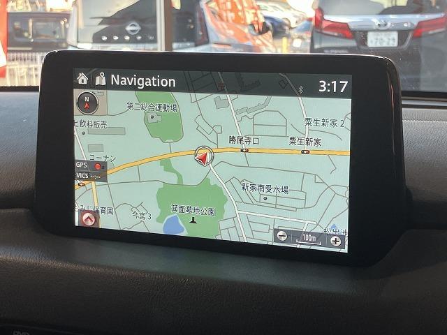 ＣＸ－８ ＸＤプロアクティブ　Ｓパッケージ　禁煙　アルパインフリップダウン　スマートシティブレーキ　３６０°ビュー　レーダークルーズ　クリアランスソナー　ブラインドスポットモニタ　　シートメモリー　黒本革エアシート　ルーフレール　電動リアゲート（4枚目）