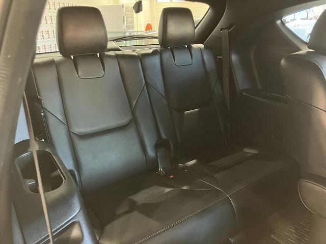 ＣＸ－８ ＸＤプロアクティブ　Ｓパッケージ　禁煙　アルパインフリップダウン　スマートシティブレーキ　３６０°ビュー　レーダークルーズ　クリアランスソナー　ブラインドスポットモニタ　　シートメモリー　黒本革エアシート　ルーフレール　電動リアゲート（16枚目）