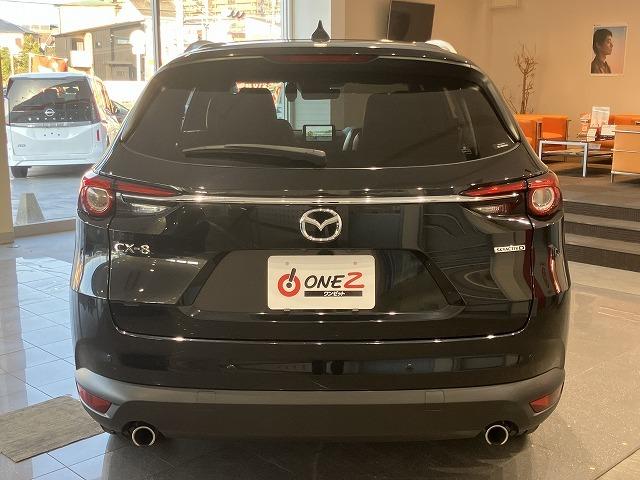 ＣＸ－８ ＸＤプロアクティブ　Ｓパッケージ　禁煙　アルパインフリップダウン　スマートシティブレーキ　３６０°ビュー　レーダークルーズ　クリアランスソナー　ブラインドスポットモニタ　　シートメモリー　黒本革エアシート　ルーフレール　電動リアゲート（20枚目）