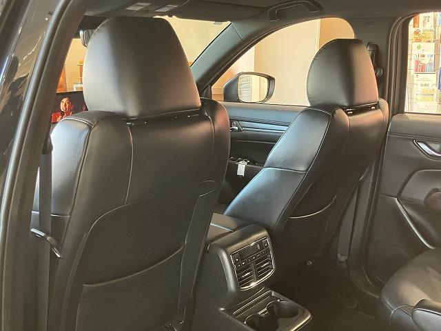 ＣＸ－８ ＸＤプロアクティブ　Ｓパッケージ　禁煙　アルパインフリップダウン　スマートシティブレーキ　３６０°ビュー　レーダークルーズ　クリアランスソナー　ブラインドスポットモニタ　　シートメモリー　黒本革エアシート　ルーフレール　電動リアゲート（50枚目）