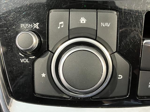 ＣＸ－８ ＸＤプロアクティブ　Ｓパッケージ　禁煙　アルパインフリップダウン　スマートシティブレーキ　３６０°ビュー　レーダークルーズ　クリアランスソナー　ブラインドスポットモニタ　　シートメモリー　黒本革エアシート　ルーフレール　電動リアゲート（65枚目）