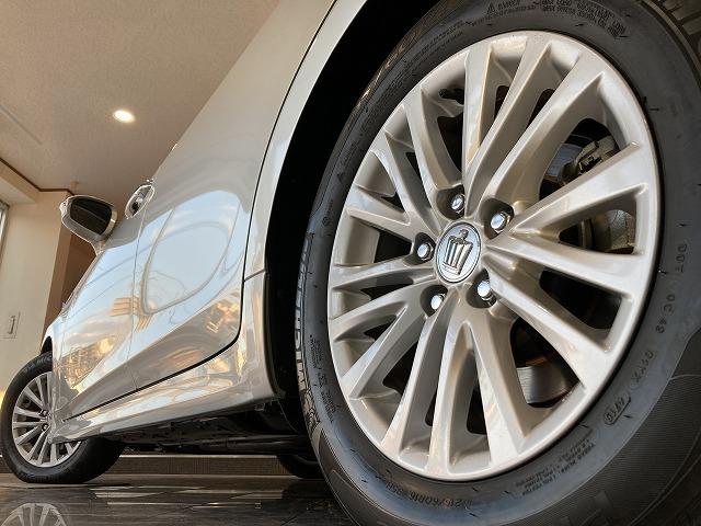 クラウンハイブリッド ロイヤルサルーン　禁煙車　アドバンストパッケージ　レーダークルーズ　クリランスソナー　トヨタセーフティセンス　プリクラッシュ　ＬＥＤヘッドライト　メーカーナビゲーション　バックモニター　パワーシート　シートヒーター（12枚目）