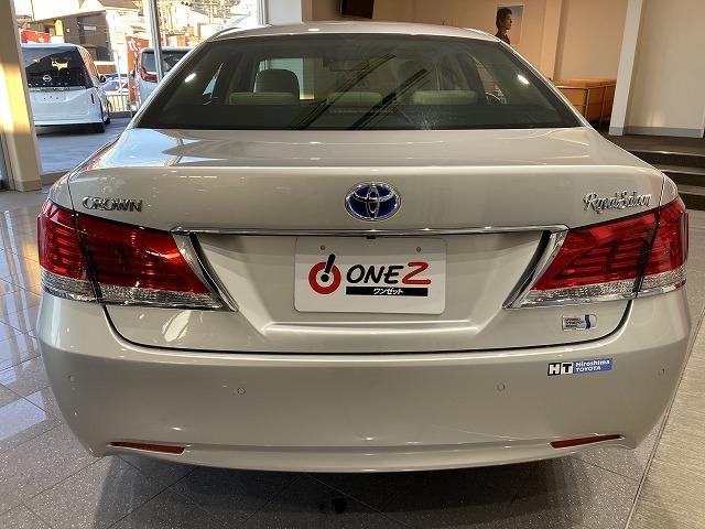 クラウンハイブリッド ロイヤルサルーン　禁煙車　アドバンストパッケージ　レーダークルーズ　クリランスソナー　トヨタセーフティセンス　プリクラッシュ　ＬＥＤヘッドライト　メーカーナビゲーション　バックモニター　パワーシート　シートヒーター（14枚目）