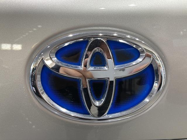 クラウンハイブリッド ロイヤルサルーン　禁煙車　アドバンストパッケージ　レーダークルーズ　クリランスソナー　トヨタセーフティセンス　プリクラッシュ　ＬＥＤヘッドライト　メーカーナビゲーション　バックモニター　パワーシート　シートヒーター（27枚目）