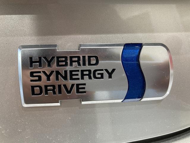 クラウンハイブリッド ロイヤルサルーン　禁煙車　アドバンストパッケージ　レーダークルーズ　クリランスソナー　トヨタセーフティセンス　プリクラッシュ　ＬＥＤヘッドライト　メーカーナビゲーション　バックモニター　パワーシート　シートヒーター（29枚目）