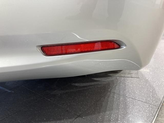 クラウンハイブリッド ロイヤルサルーン　禁煙車　アドバンストパッケージ　レーダークルーズ　クリランスソナー　トヨタセーフティセンス　プリクラッシュ　ＬＥＤヘッドライト　メーカーナビゲーション　バックモニター　パワーシート　シートヒーター（32枚目）