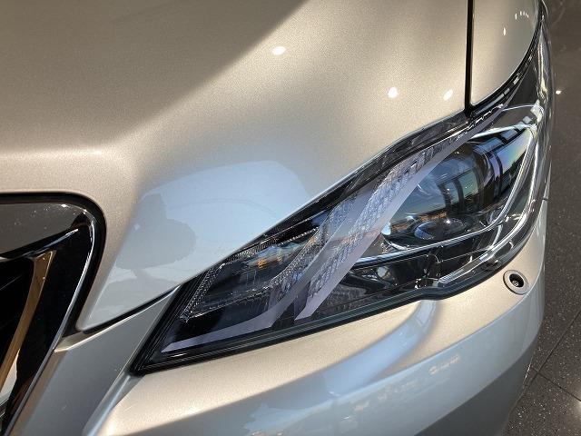 クラウンハイブリッド ロイヤルサルーン　禁煙車　アドバンストパッケージ　レーダークルーズ　クリランスソナー　トヨタセーフティセンス　プリクラッシュ　ＬＥＤヘッドライト　メーカーナビゲーション　バックモニター　パワーシート　シートヒーター（48枚目）