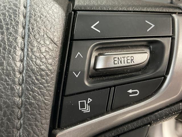 クラウンハイブリッド ロイヤルサルーン　禁煙車　アドバンストパッケージ　レーダークルーズ　クリランスソナー　トヨタセーフティセンス　プリクラッシュ　ＬＥＤヘッドライト　メーカーナビゲーション　バックモニター　パワーシート　シートヒーター（64枚目）