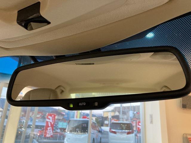 クラウンハイブリッド ロイヤルサルーン　禁煙車　アドバンストパッケージ　レーダークルーズ　クリランスソナー　トヨタセーフティセンス　プリクラッシュ　ＬＥＤヘッドライト　メーカーナビゲーション　バックモニター　パワーシート　シートヒーター（74枚目）