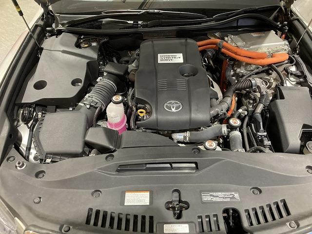 クラウンハイブリッド ロイヤルサルーン　禁煙車　アドバンストパッケージ　レーダークルーズ　クリランスソナー　トヨタセーフティセンス　プリクラッシュ　ＬＥＤヘッドライト　メーカーナビゲーション　バックモニター　パワーシート　シートヒーター（79枚目）