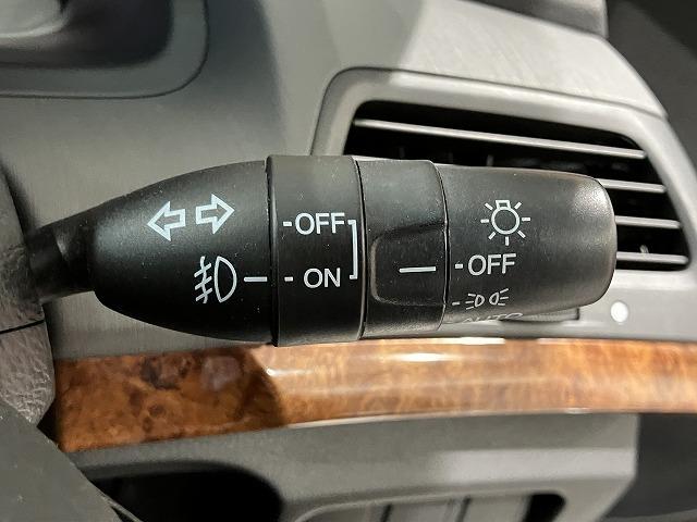 インスパイア ベースグレード　禁煙車　クルーズコントロール　純正１７インチＡＷ　ＨＩＤヘッドライト　クロハーフレザーシート　パワーシート　メーカーナビゲーション　スマートキー　ビルトインＥＴＣ（57枚目）