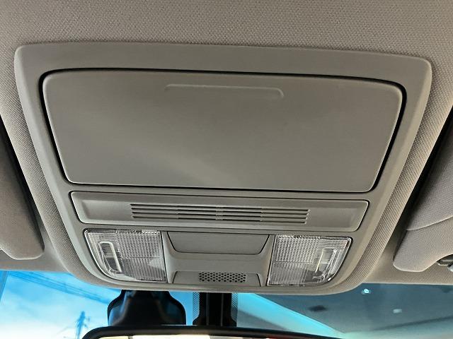 インスパイア ベースグレード　禁煙車　クルーズコントロール　純正１７インチＡＷ　ＨＩＤヘッドライト　クロハーフレザーシート　パワーシート　メーカーナビゲーション　スマートキー　ビルトインＥＴＣ（62枚目）