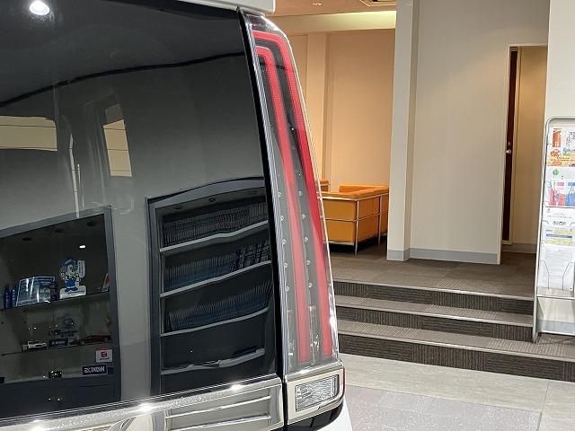 ノア Ｓｉ　ダブルバイビーＩＩ　禁煙　トヨタセーフティセンス　プリクラッシュ　クルーズコントロール　クリアランスソナー　両側パワースライドドア　ＬＥＤヘッドライト　オートハイビーム　純正１６インチＡＷ　クロハーフレザーシート　ＥＴＣ（32枚目）