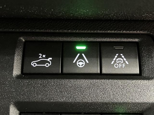 ５００８ ＧＴ　ブルーＨＤｉ　ブラックパック　禁煙車　サンルーフ　純正ディスプレイオーディオ　レーダークルーズ　クリアランスソナー　セーフティブレーキ　ブラインソスポットモニター　パノラミックビューモニター　パワーバックドア　パドルシフト　ＥＴＣ（8枚目）