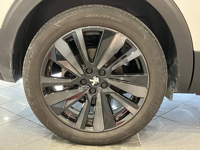 ５００８ ＧＴ　ブルーＨＤｉ　ブラックパック　禁煙車　サンルーフ　純正ディスプレイオーディオ　レーダークルーズ　クリアランスソナー　セーフティブレーキ　ブラインソスポットモニター　パノラミックビューモニター　パワーバックドア　パドルシフト　ＥＴＣ（30枚目）