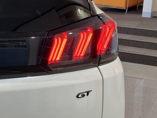 ５００８ ＧＴ　ブルーＨＤｉ　ブラックパック　禁煙車　サンルーフ　純正ディスプレイオーディオ　レーダークルーズ　クリアランスソナー　セーフティブレーキ　ブラインソスポットモニター　パノラミックビューモニター　パワーバックドア　パドルシフト　ＥＴＣ（32枚目）
