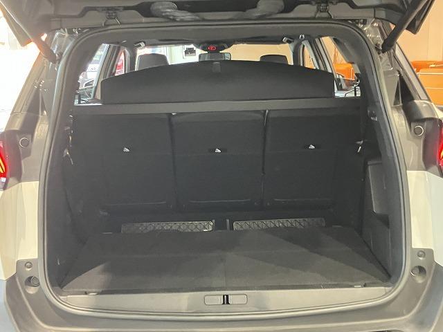 ５００８ ＧＴ　ブルーＨＤｉ　ブラックパック　禁煙車　サンルーフ　純正ディスプレイオーディオ　レーダークルーズ　クリアランスソナー　セーフティブレーキ　ブラインソスポットモニター　パノラミックビューモニター　パワーバックドア　パドルシフト　ＥＴＣ（36枚目）