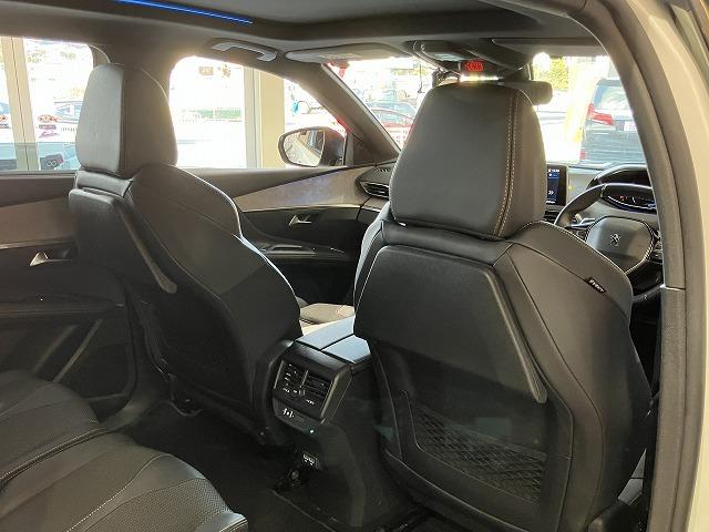 ５００８ ＧＴ　ブルーＨＤｉ　ブラックパック　禁煙車　サンルーフ　純正ディスプレイオーディオ　レーダークルーズ　クリアランスソナー　セーフティブレーキ　ブラインソスポットモニター　パノラミックビューモニター　パワーバックドア　パドルシフト　ＥＴＣ（39枚目）