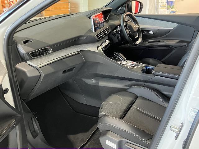 ５００８ ＧＴ　ブルーＨＤｉ　ブラックパック　禁煙車　サンルーフ　純正ディスプレイオーディオ　レーダークルーズ　クリアランスソナー　セーフティブレーキ　ブラインソスポットモニター　パノラミックビューモニター　パワーバックドア　パドルシフト　ＥＴＣ（44枚目）