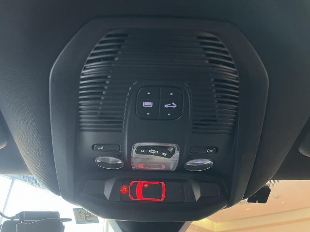 ５００８ ＧＴ　ブルーＨＤｉ　ブラックパック　禁煙車　サンルーフ　純正ディスプレイオーディオ　レーダークルーズ　クリアランスソナー　セーフティブレーキ　ブラインソスポットモニター　パノラミックビューモニター　パワーバックドア　パドルシフト　ＥＴＣ（62枚目）