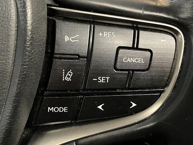 ＥＳ ＥＳ３００ｈ　バージョンＬ　禁煙車　トランクスポイラー　サンルーフ　レクサスセーフティ＋　パノラミックビューモニター　レーダークルーズ　クリアランスソナー　レーンキープ　ブラインドスポットモニター　黒本革エアシート　電動トランク（6枚目）