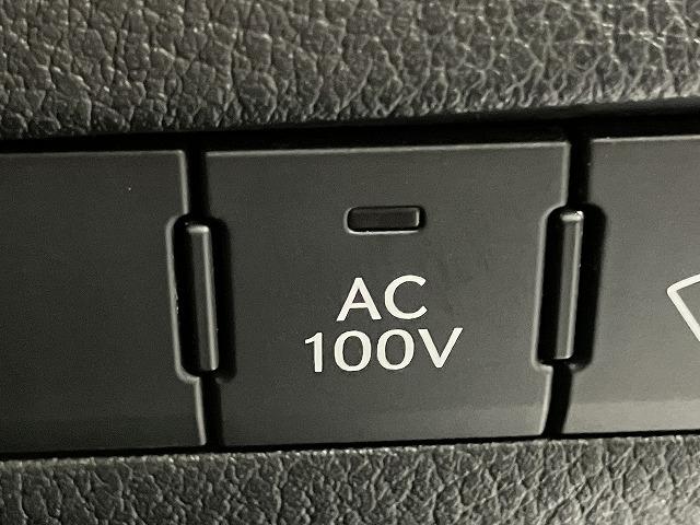 ＥＳ ＥＳ３００ｈ　バージョンＬ　禁煙車　トランクスポイラー　サンルーフ　レクサスセーフティ＋　パノラミックビューモニター　レーダークルーズ　クリアランスソナー　レーンキープ　ブラインドスポットモニター　黒本革エアシート　電動トランク（9枚目）