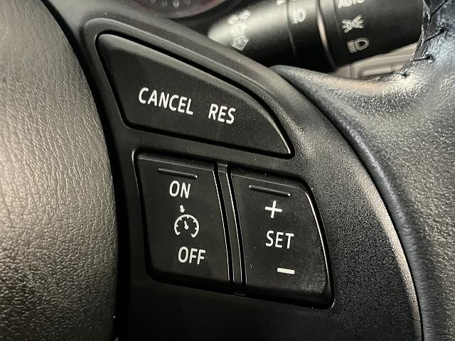 ＣＸ－５ ＸＤ　Ｌパッケージ　禁煙車　４ＷＤ　クルーズコントロール　スマートシティブレーキ　ブラインドスポットモニター　黒本革エアシート　パワーシート　シートヒーター　ＨＩＤヘッドライト　オートライト　純正１９インチＡＷ（5枚目）