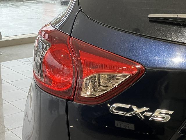 ＣＸ－５ ＸＤ　Ｌパッケージ　禁煙車　４ＷＤ　クルーズコントロール　スマートシティブレーキ　ブラインドスポットモニター　黒本革エアシート　パワーシート　シートヒーター　ＨＩＤヘッドライト　オートライト　純正１９インチＡＷ（36枚目）
