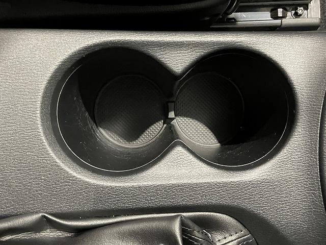 ＣＸ－５ ＸＤ　Ｌパッケージ　禁煙車　４ＷＤ　クルーズコントロール　スマートシティブレーキ　ブラインドスポットモニター　黒本革エアシート　パワーシート　シートヒーター　ＨＩＤヘッドライト　オートライト　純正１９インチＡＷ（60枚目）