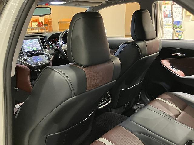 クラウンハイブリッド アスリートＳ　ブラックスタイル　サンルーフ　テラロッサ本革エアシート　アドバントパッケージ　レーダークルーズ　クリアランスソナー　プリクラッシュ　バックモニター　パワーシート　純正１８インチスパッタリングＡＷ　オートライト　ＥＴＣ（47枚目）