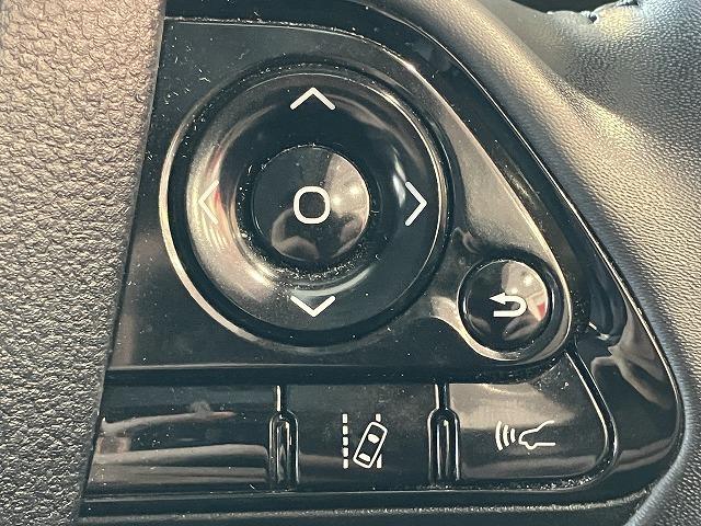 プリウス Ｓツーリングセレクション　禁煙車　モデリスタフルエアロ　モデリスタマフラー　純正ナビゲーション　トヨタセーフティセンス　プリクラッシュ　レーダークルーズ　クリアランスソナー　レーンキープ　オートハイビーム　黒合皮シート　ＥＴＣ（54枚目）